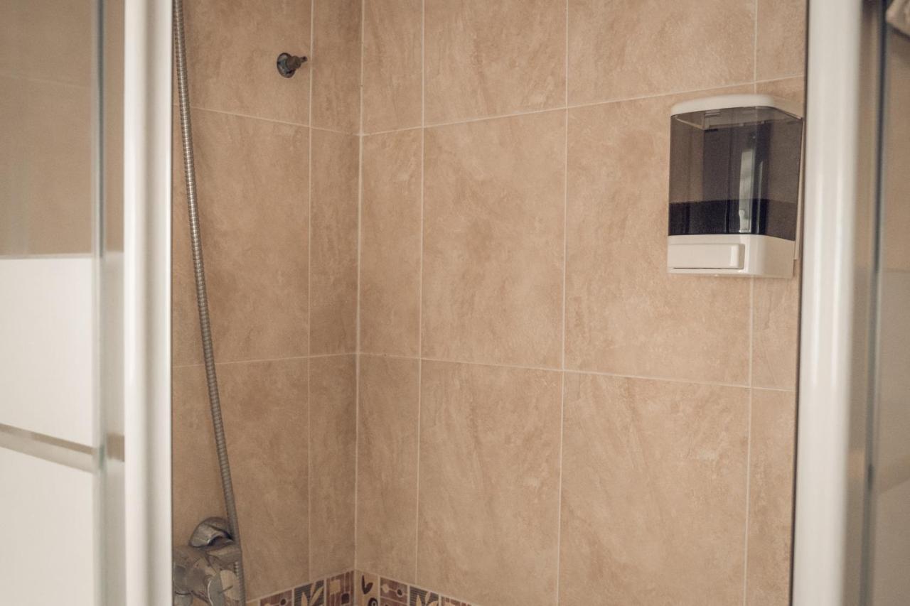 Apartamento Dona Lola 赫雷斯 外观 照片